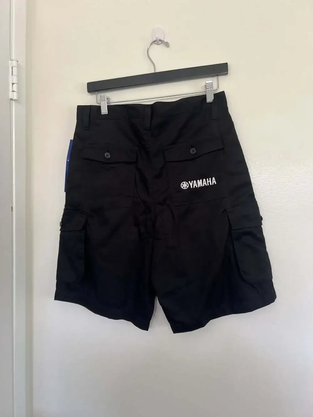Yamaha black shorts men’s size M